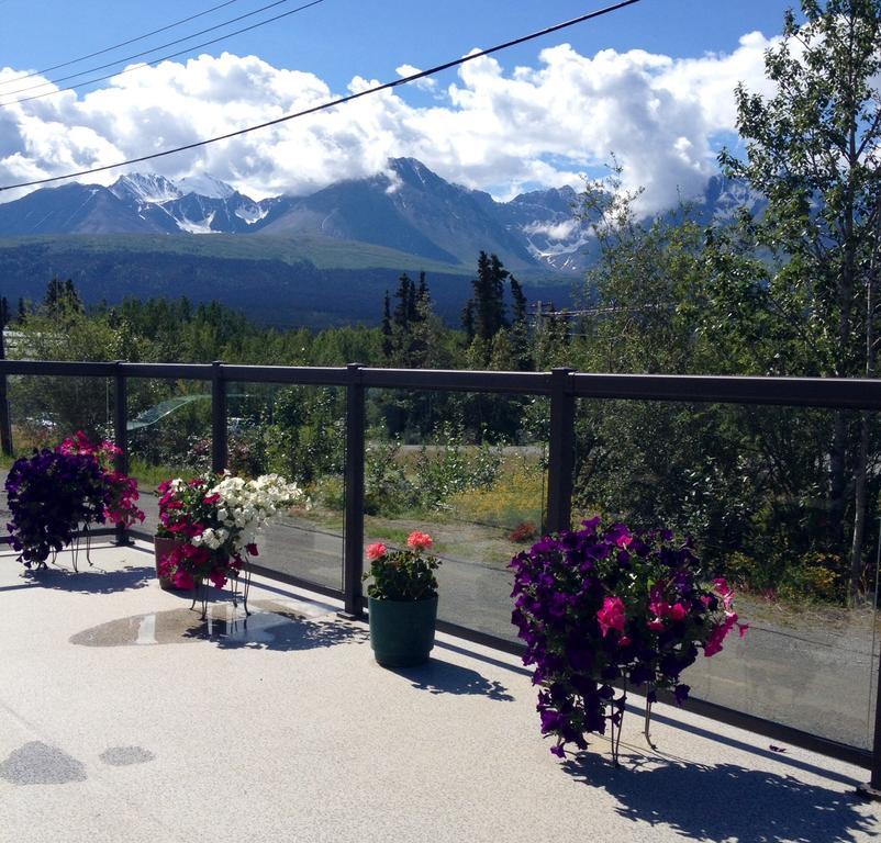 Parkside Inn Хейнс Джънкшън Екстериор снимка